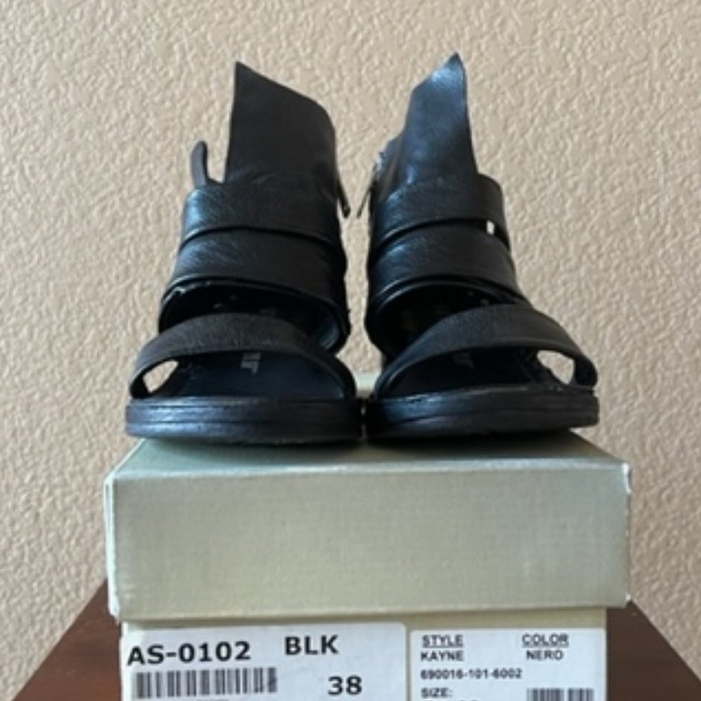 AS 98 Kayne Sandle Shoe